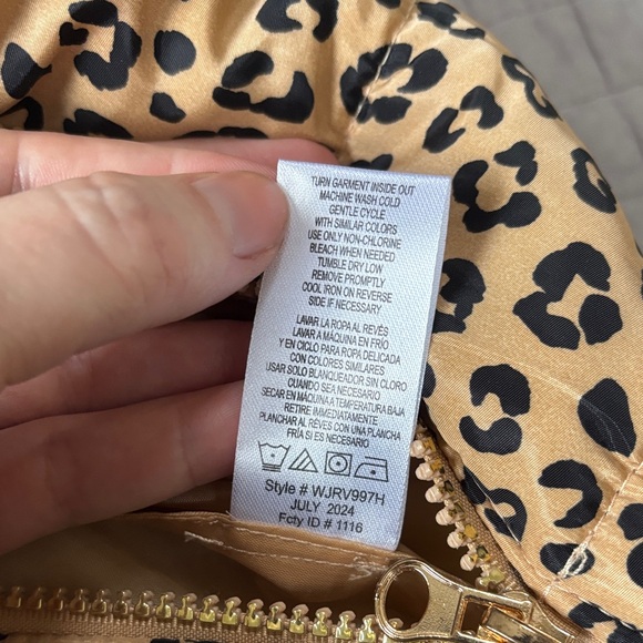 Derek Heart Girls Leopard Print Puffer Vest - Size 10 - Picture 7 of 7